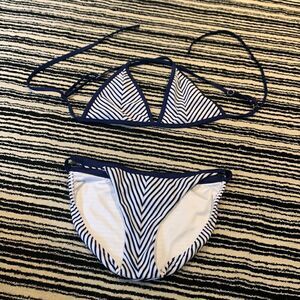 Striped bikini 